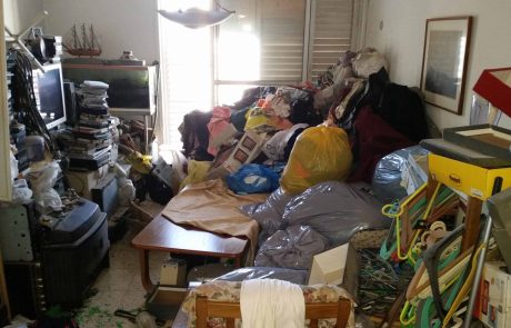 קריסת ערך הנכס: איך משקמים דירת ירושה שהפכה למלכודת תברואתית ומזוהמת לקראת מכירה?