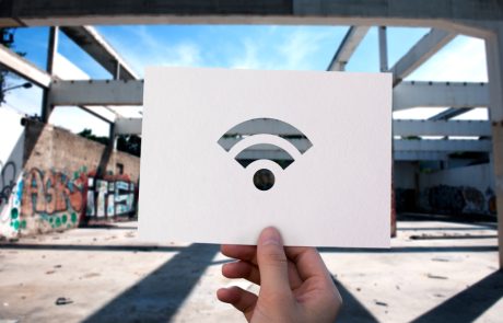 למה חשוב להזמין מודד קרינה מוסמך ומה הוא בודק בפועל?