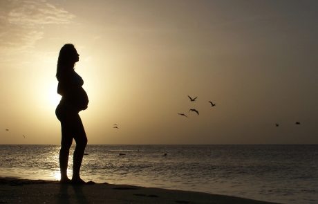 טיפולי וואטסו בהריון – לצוף על המים
