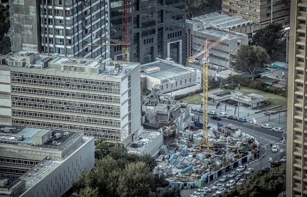  עומר גור מזהיר: 10 מלכודות בעסקאות מקרקעין (וכיצד להימנע מהן)